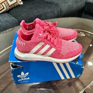 Addidas sneakers